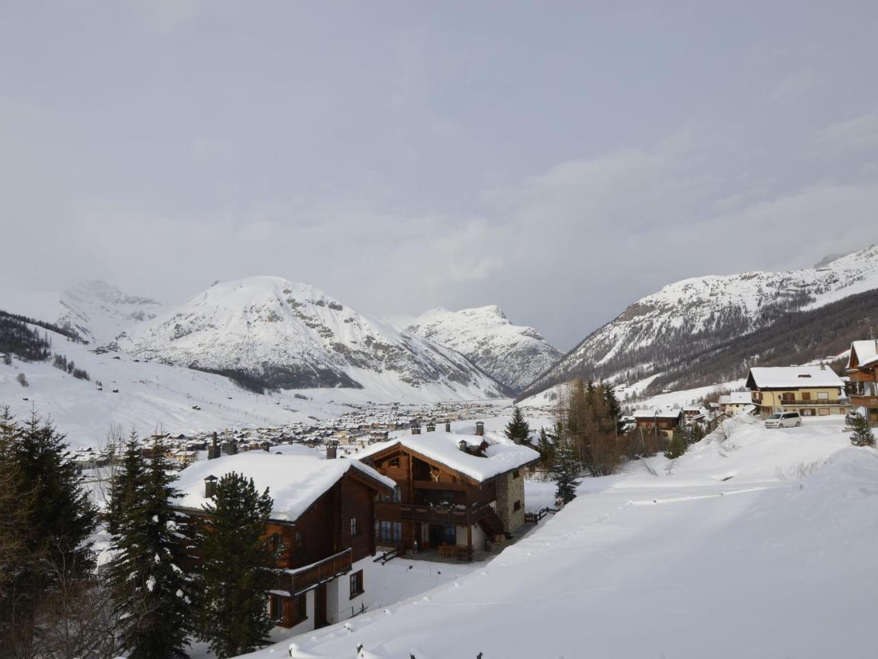 Tranquil Holiday Home In Livigno Italy Near Ski Area Zewnętrze zdjęcie