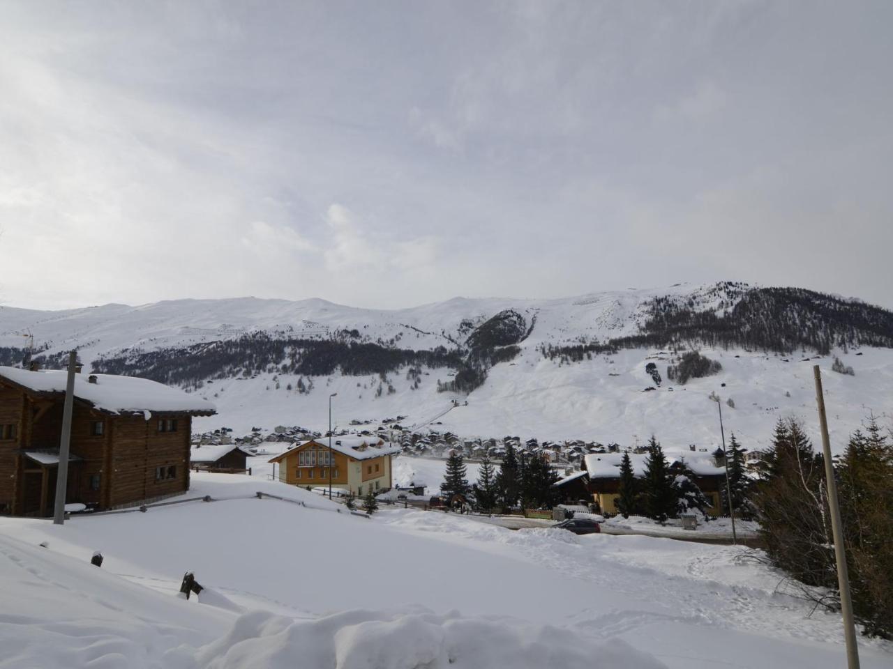 Tranquil Holiday Home In Livigno Italy Near Ski Area Zewnętrze zdjęcie