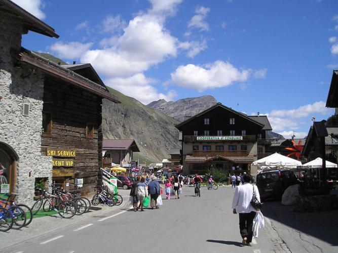 Tranquil Holiday Home In Livigno Italy Near Ski Area Zewnętrze zdjęcie